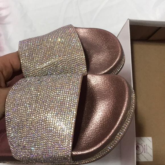 Bamboo multicolor Rhinestone slides - Picture 7 of 8